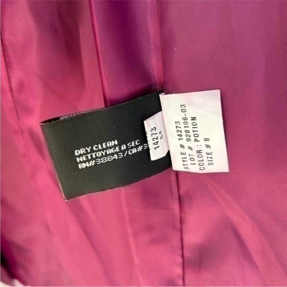 ✨Like New DKNY Women's Burgundy fuchsia pink blazer style peacoat size 8 - Picture 9 of 9